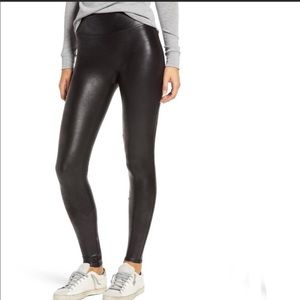 XS Spanx vegan leather leggings